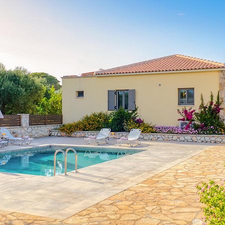 Astarte Villas - Astra Private Villas With Pool Vasilikos  Bagian luar foto